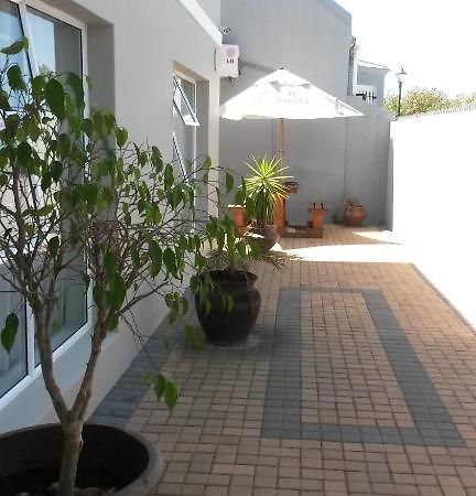 The Dondi Lodge Port Elizabeth Exteriér fotografie