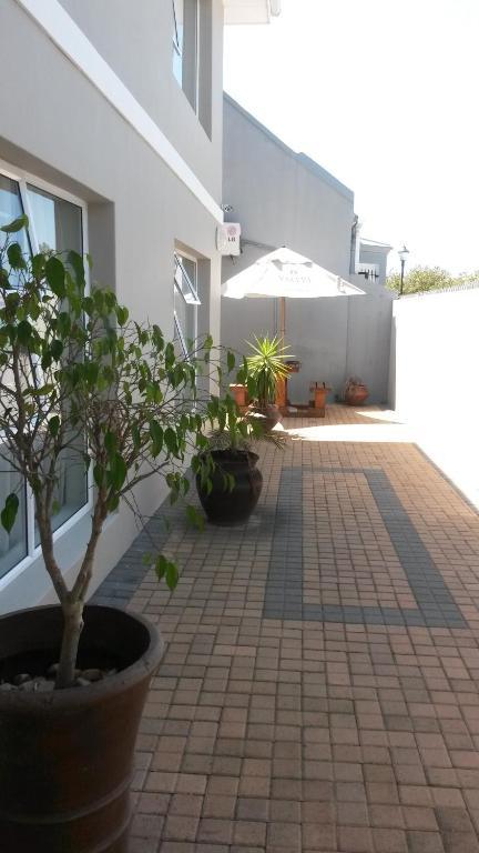 The Dondi Lodge Port Elizabeth Exteriér fotografie